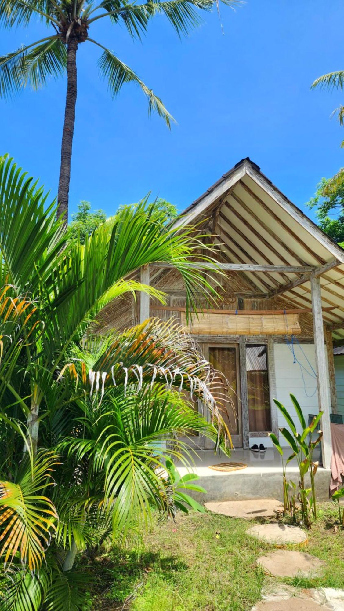 Kayu Cottage Τζίλι Τραγουανγκάν Δωμάτιο φωτογραφία